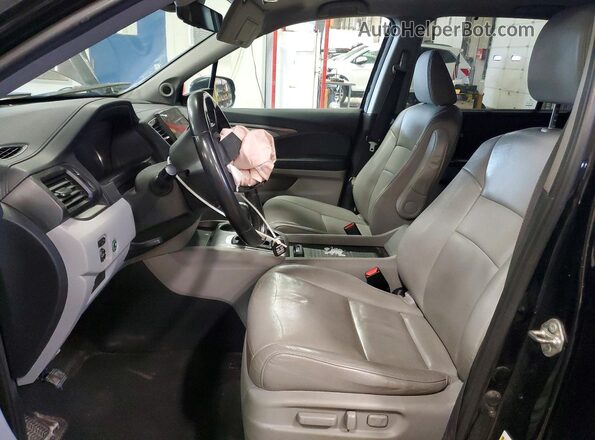 5FNYF6H52KB047006 2019 HONDA PILOT Black Front interior view