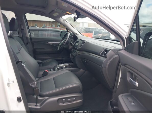 5FNYF6H53NB018747 2022 HONDA PILOT Белый Вид салона спереди