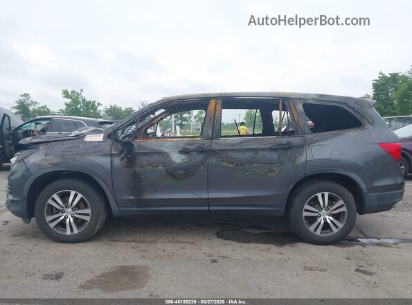 5FNYF6H56JB011186 2018 HONDA PILOT Gray Vista interior trasera