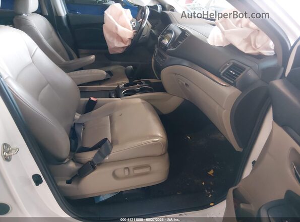 5FNYF6H56LB010221 2020 HONDA PILOT White Вид салону спереду