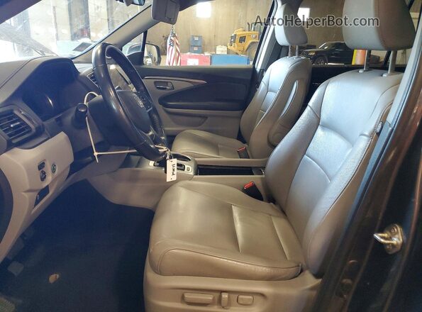 5FNYF6H58KB097036 2019 HONDA PILOT Gray Вид салону спереду