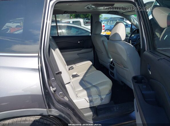 5FNYF6H85HB010146 2017 HONDA PILOT Gray 