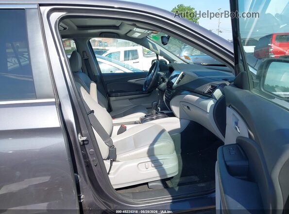 5FNYF6H85HB010146 2017 HONDA PILOT Gray 