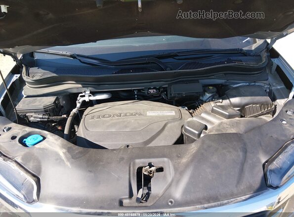 5FNYF6H90JB056773 2018 HONDA PILOT Gray Rear view
