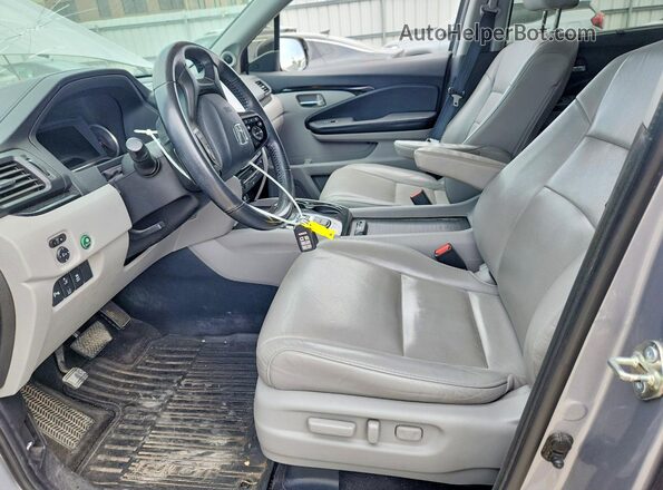 5FNYF6H96LB010058 2020 HONDA PILOT Silver Widok wnętrza z przodu
