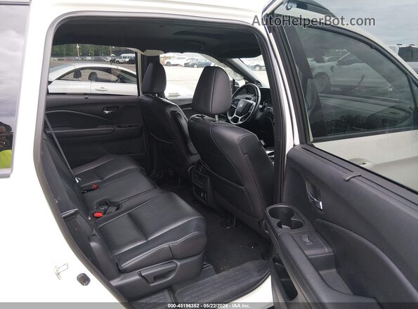 5FNYF8H06KB004806 2019 HONDA PASSPORT White Вид наклейки з VIN-кодом