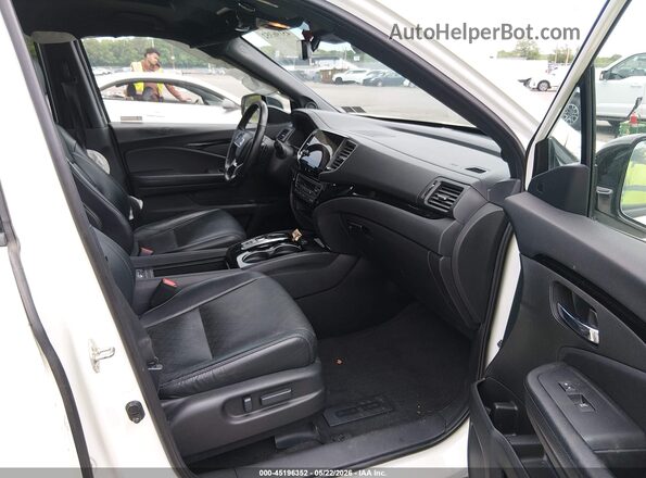 5FNYF8H06KB004806 2019 HONDA PASSPORT White Вид салону спереду