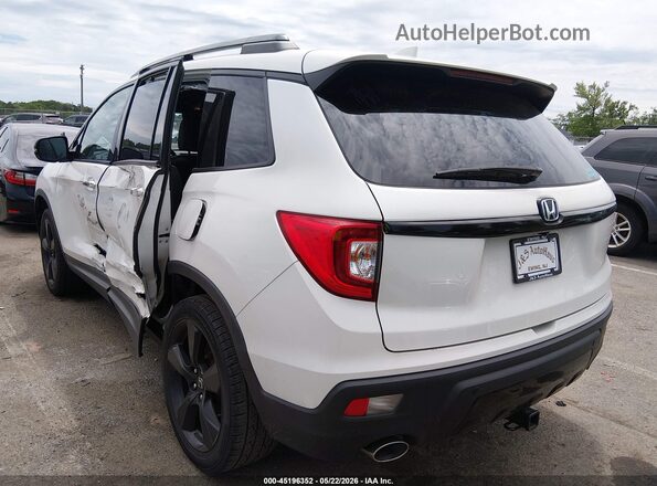 5FNYF8H06KB004806 2019 HONDA PASSPORT White Задня ліва чверть