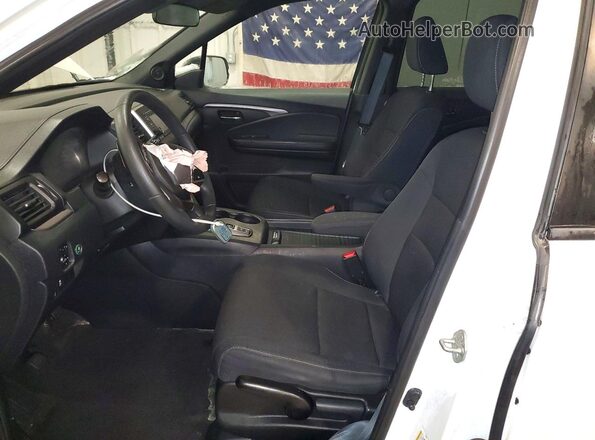 5FNYF8H2XKB023487 2019 HONDA PASSPORT Белый Вид салона спереди