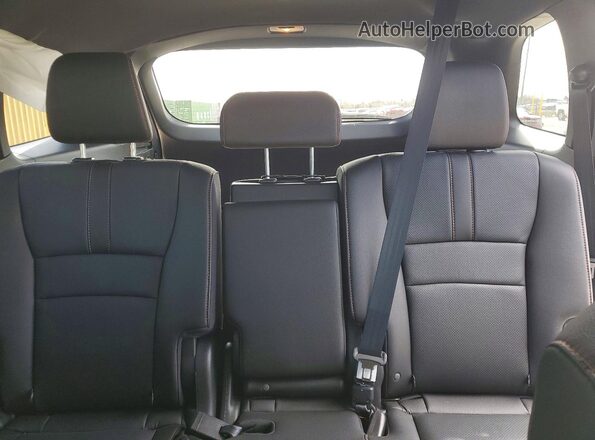 5FNYF8H69SB005498 2025 HONDA PASSPORT Черный Вид задних сидений