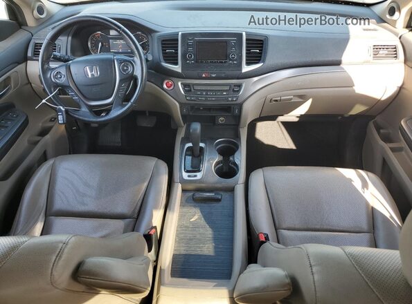 5FPYK2F50HB008082 2017 HONDA RIDGELINE White Widok deski rozdzielczej