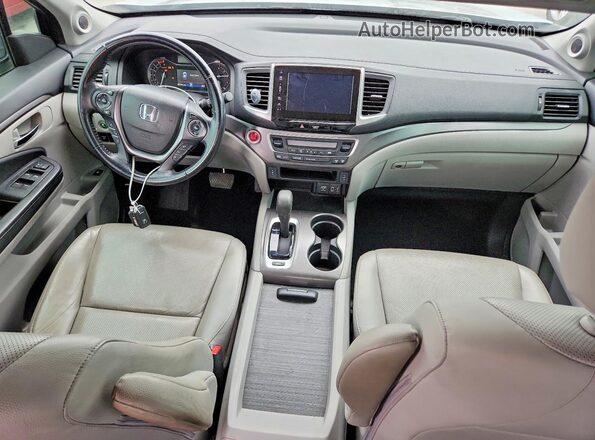 5FPYK2F64JB002946 2018 HONDA RIDGELINE Silver წინა პანელის ხედი