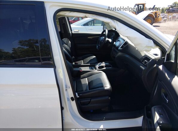 5FPYK3F1XLB027802 2020 HONDA RIDGELINE White Вид салону спереду