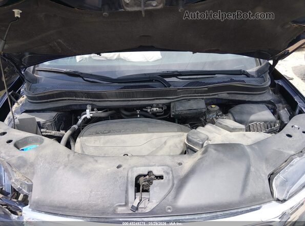5FPYK3F54JB015418 2018 HONDA RIDGELINE Navy Rear view
