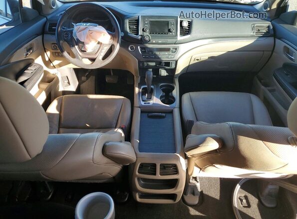 5FPYK3F55HB005765 2017 HONDA RIDGELINE White Dashboard view