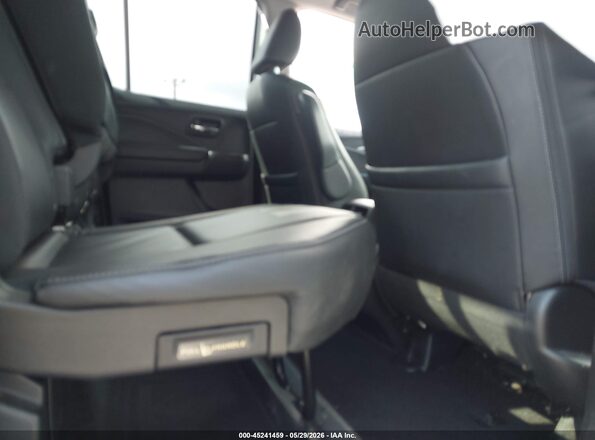 5FPYK3F55KB001111 2019 HONDA RIDGELINE White Вид наклейки з VIN-кодом
