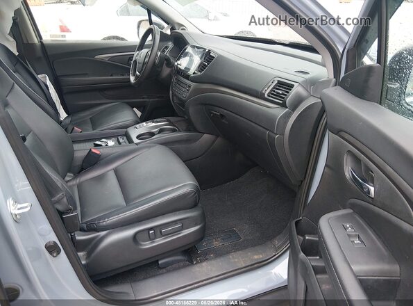 5FPYK3F57PB065237 2023 HONDA RIDGELINE Light Blue Front interior view