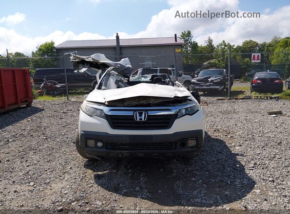 5FPYK3F61HB025682 2017 HONDA RIDGELINE White Вид спереду