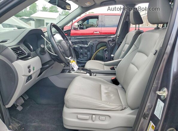 5FPYK3F76LB010175 2020 HONDA RIDGELINE Серый Вид салона спереди