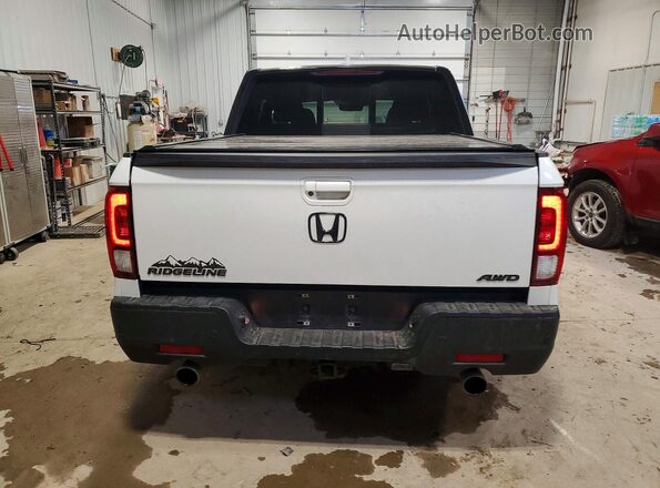 5FPYK3F85MB016589 2021 HONDA RIDGELINE White Вид ззаду