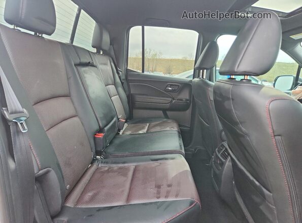 5FPYK3F88MB008857 2021 HONDA RIDGELINE Белый Вид задних сидений