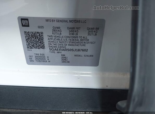 5GAERARS0SJ187602 2025 BUICK ENCLAVE White ძრავის განყოფილების ხედი