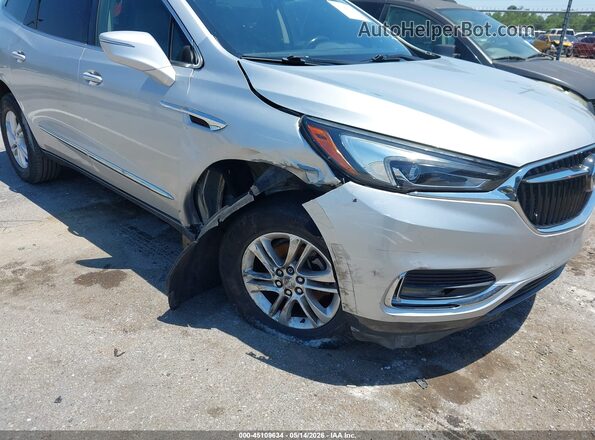 5GAERBKW5KJ190739 2019 BUICK ENCLAVE Silver Front view