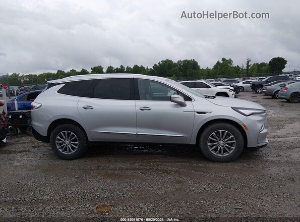 5GAERCKW1NJ149454 2022 BUICK ENCLAVE Silver Вид задньої частини салону