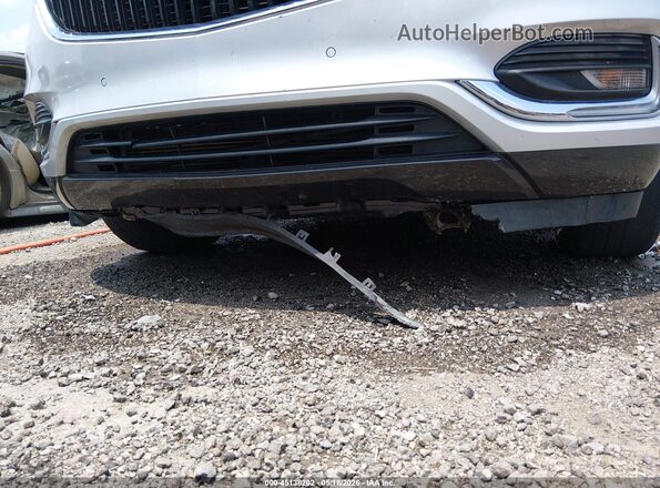 5GAERCKW4JJ139530 2018 BUICK ENCLAVE Серебряный Вид спереди