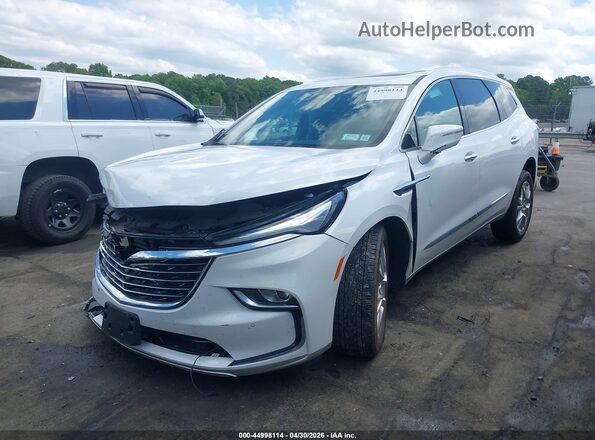 5GAEVAKW9PJ269750 2023 BUICK ENCLAVE White Front left