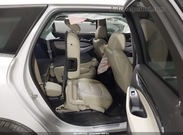 5GAEVBKW7JJ138152 2018 BUICK ENCLAVE White VIN կոդի պիտակի տեսք
