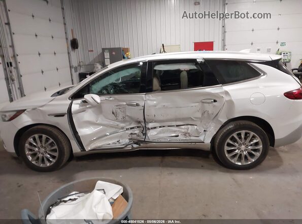 5GAEVBKW7JJ138152 2018 BUICK ENCLAVE White Սալոնի 360 աստիճան տեսք