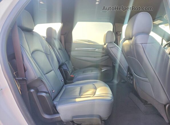 5GAEVBKW8RJ124059 2024 BUICK ENCLAVE White Rear interior view