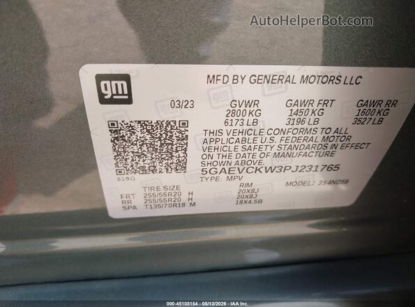 5GAEVCKW3PJ231765 2023 BUICK ENCLAVE Green Engine compartment view