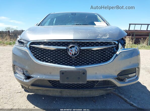 5GAEVCKW8JJ163888 2018 BUICK ENCLAVE Gray Widok wnętrza z tyłu