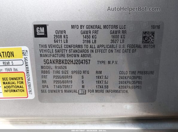 5GAKRBKD2HJ204767 2017 BUICK ENCLAVE Silver ძრავის განყოფილების ხედი