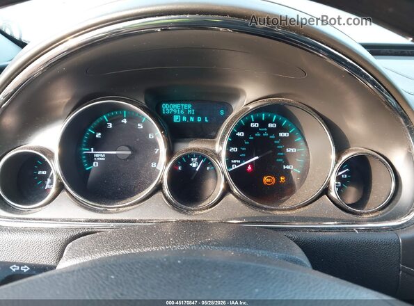 5GAKRBKD2HJ204767 2017 BUICK ENCLAVE Silver უკანა სავარძლების ხედი