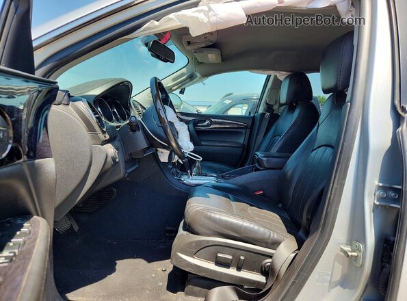 5GAKVBKD0GJ154123 2016 BUICK ENCLAVE Серебряный Вид салона спереди