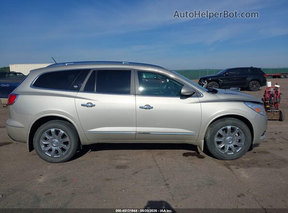 5GAKVBKD9HJ119050 2017 BUICK ENCLAVE Gold Вид задньої частини салону