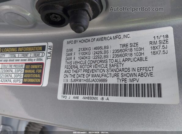 5J6RW1H55JA009889 2018 HONDA CR-V Silver Engine compartment view