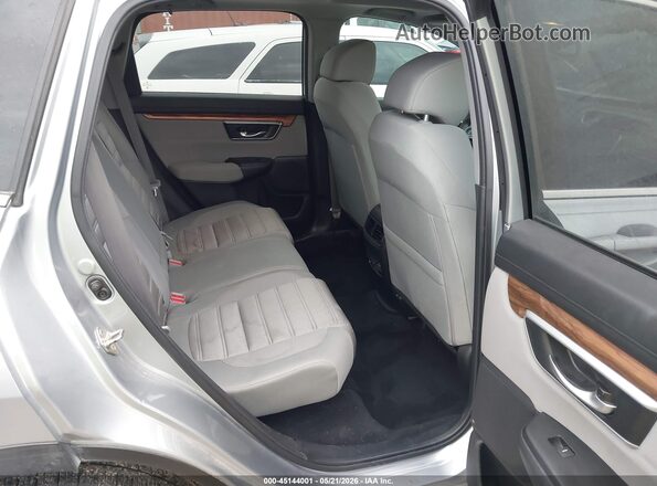 5J6RW1H55JA009889 2018 HONDA CR-V Silver VIN sticker view