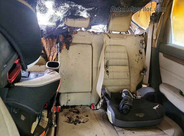 5J6RW1H56LL002649 2020 HONDA CR-V Burn Rear seats view