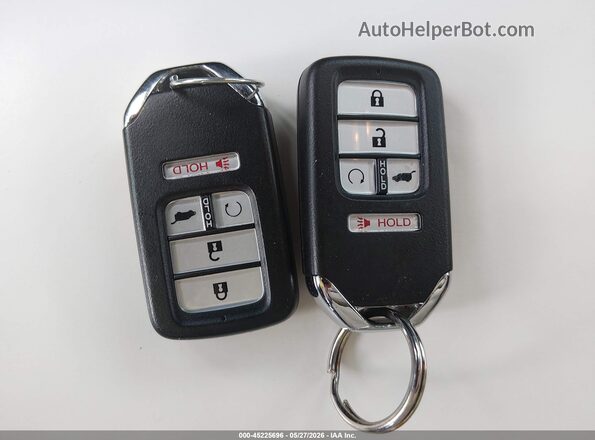 5J6RW1H82JL008357 2018 HONDA CR-V Red Widok deski rozdzielczej