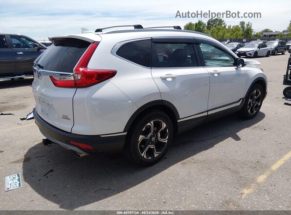 5J6RW1H98JL015595 2018 HONDA CR-V Белый Задняя правая четверть