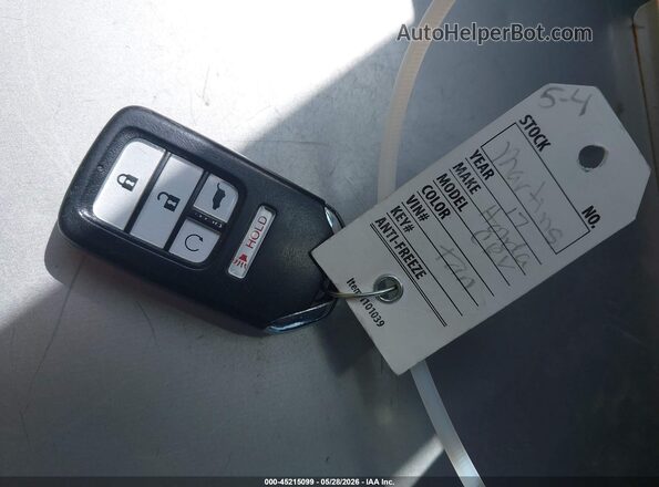 5J6RW2H8XHL024659 2017 HONDA CR-V Beige Առջևի վահանակի տեսք