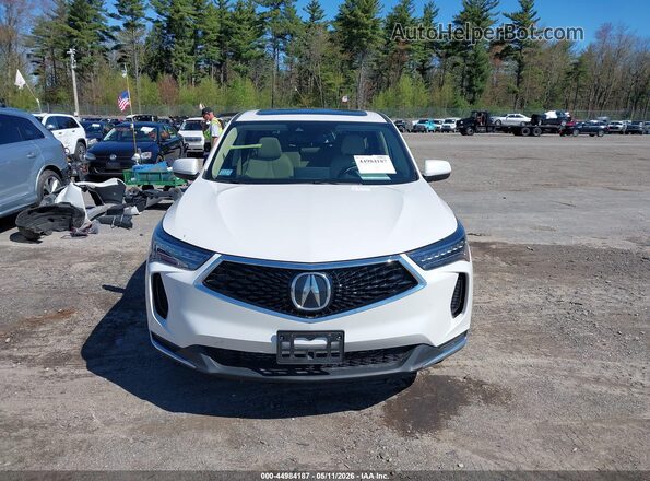 5J8TC2H34RL040013 2024 ACURA RDX White Widok wnętrza z tyłu
