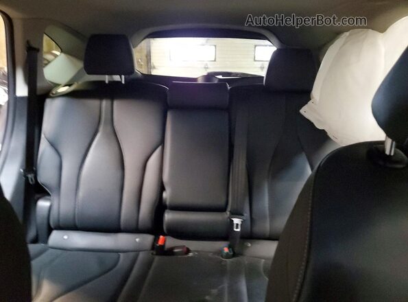 5J8TC2H70ML808646 2021 ACURA RDX Silver უკანა სავარძლების ხედი