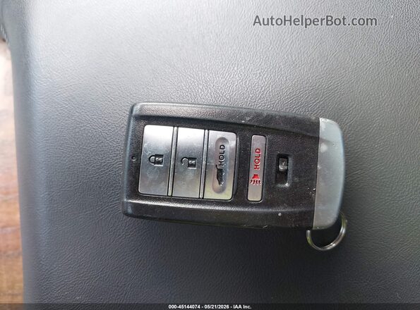 5J8TC2H71LL010655 2020 ACURA RDX White Dashboard view