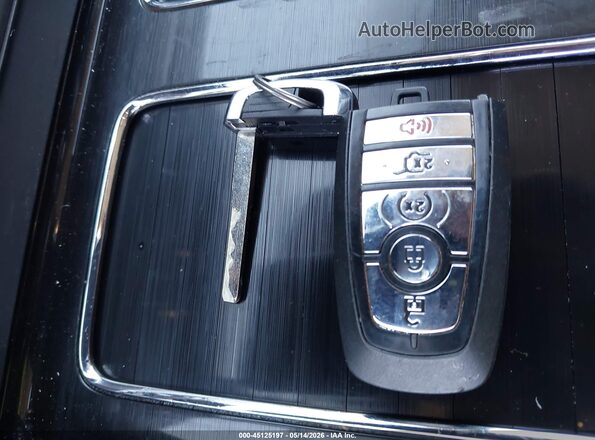 5LM5J0XCXSGL05818 2025 LINCOLN AVIATOR Black Widok deski rozdzielczej