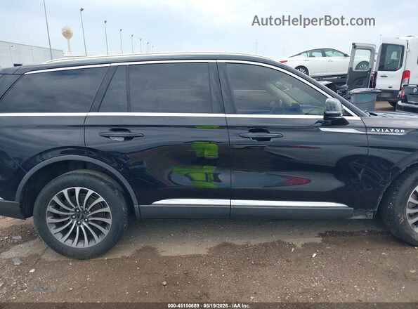 5LM5J7WC5LGL20965 2020 LINCOLN AVIATOR Black Widok wnętrza 360 stopni